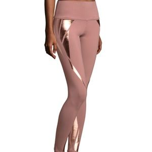 ALO Yoga High Waisted Rosewater Legging Size S